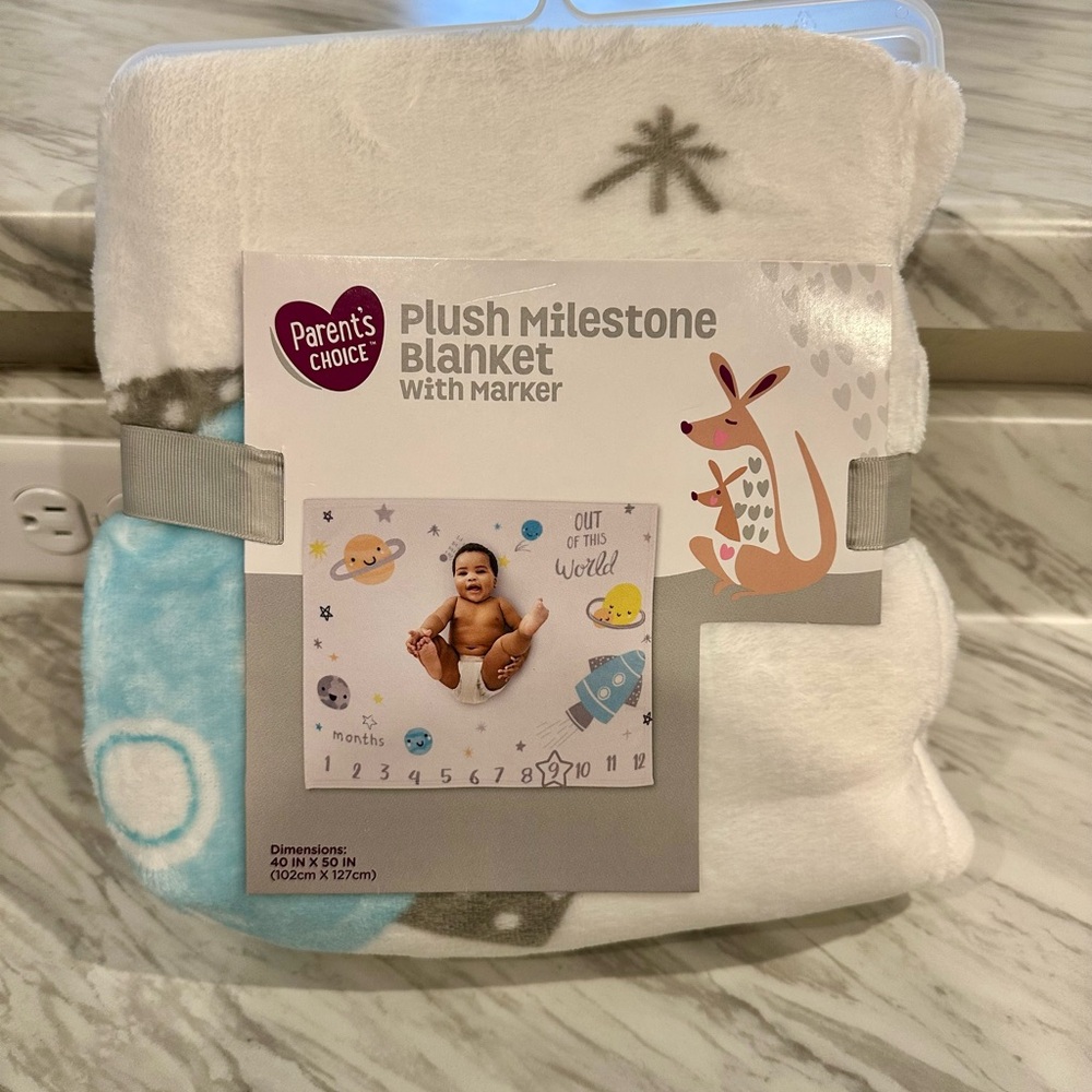 Parent's Choice Plush Milestone Blanket